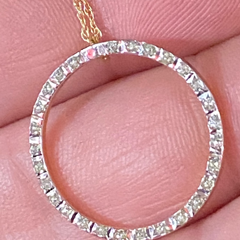 Diamond Fascination Circle Pendant Necklace